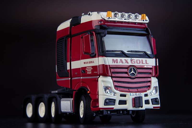 model MB Actros Giga Space 8x4 Max Goll