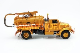 model Praga S5T-3 sací vozidlo