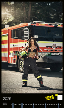 csg_kalend_girls_390x665_na2025_color_4_16888