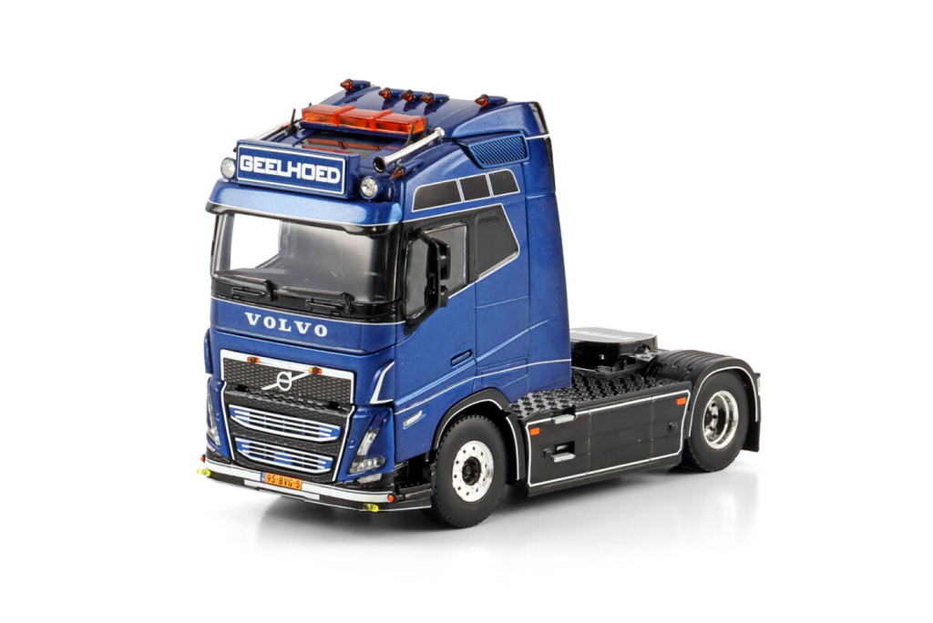 geelhoed-volvo-fh5-globetrotter-4x2