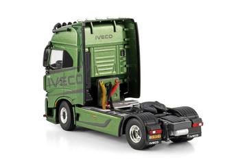 premium-line-iveco-s-way-as-high-my2024 (2)
