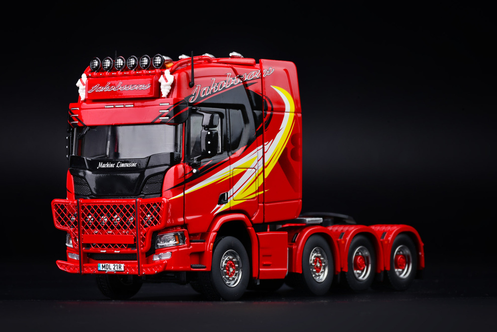 jakobssons-scania-8x4