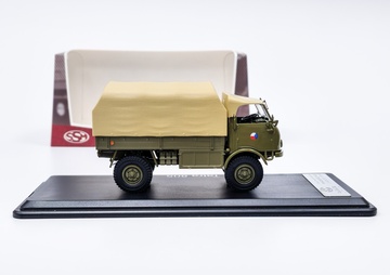 thumbnail__vyrp15_1126920251030_140922