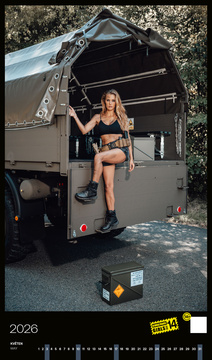 CSG_kalend_girls_390x665_na2026-6