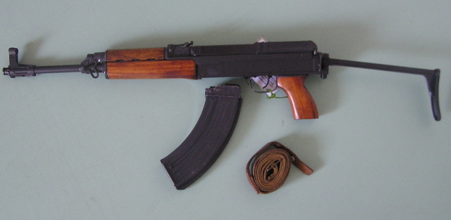 samopal vz.58 ve dřevě se sklopkou - znehodnocený