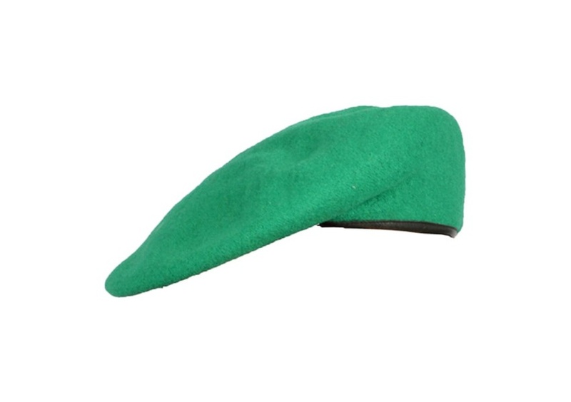 baret barevný použitý - světle zelený